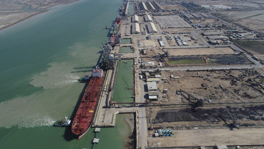 تفاصيل عقد الأرصفة  10 – 11